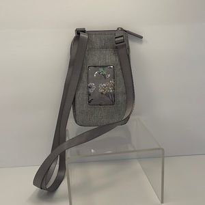 New With Out tags. Small Vera Bradley Crossbody Travel Bag. RFID protection.